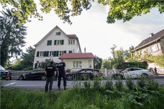 In der Tübinger Fürststraße brannten in der Nacht zum Montag drei Autos 