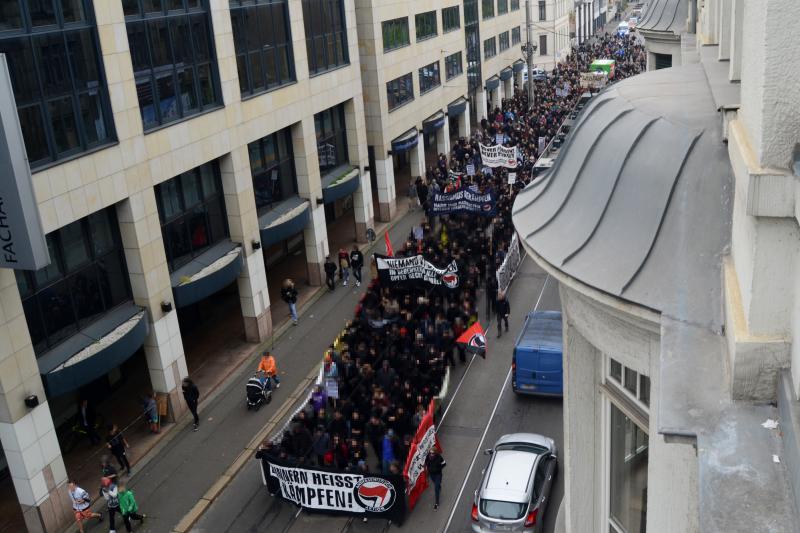 1000 auf Gedenkdemo für Opfer rechter Gewalt in Leipzig 9