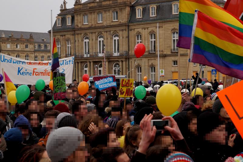 4. blockade am haupteingang zum schillerplatz III