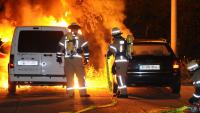 Ein Fahrzeug brannte in der Lilli-Henoch-Straße. Es war ein Firmenwagen 