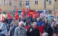 Demo vom Karl-Liebknecht-Haus zum Thälmann-Denkmal