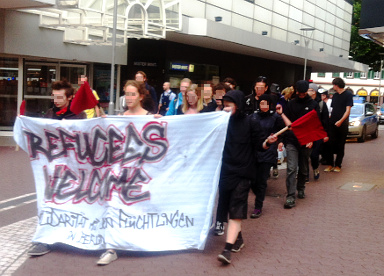 Refugees welcome!Solidarität mit den Flüchtlingen in Berlin!