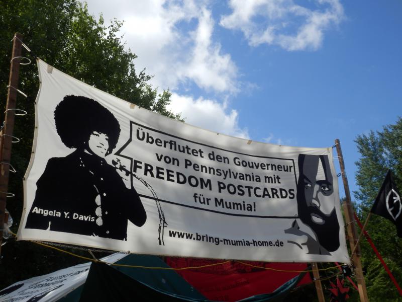 Überflutet den Gouverneur mit FREEDOM Postkarten