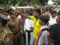 Friedliche Proteste der Tamilen in Sri Lanka brutal niedergeschlagen ! 6