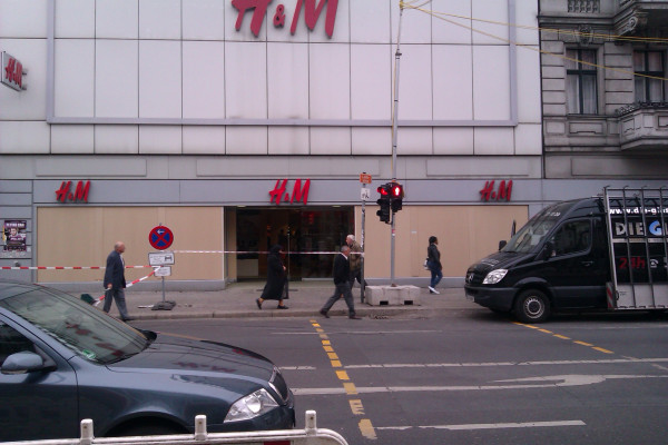 1.mai_h&m