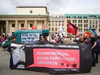 Transparent des Mumia-Bündnis Berlin