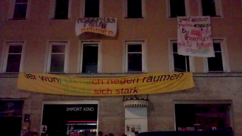 Front des besetzten Hauses an der Goethestraße 30