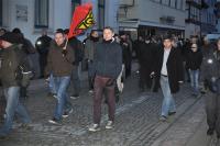 Neo­na­zis mar­schier­ten mit „Kri­mi­nelle Aus­län­der raus!” Rufen durch die Ver­de­ner Innen­stadt (Foto: W. Bruns)