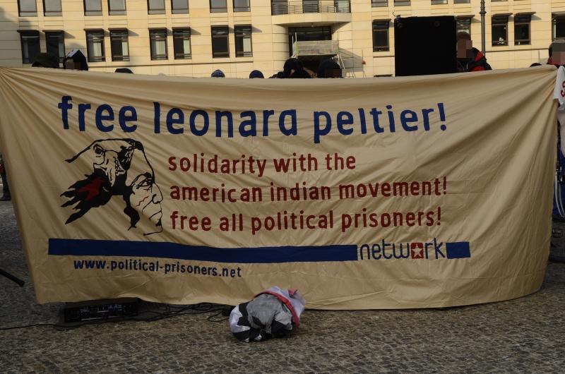 [B] Kundgebung für Leonard Peltier und den indianischen Widerstand - Transpi