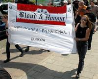 14.5.2005  Arnhem -Margot van Trienen (rechts)mit Blood & Honour Transparent