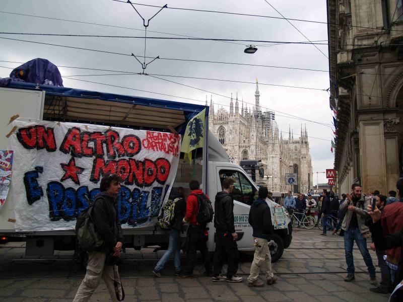 No Expo - Demo der SchülerInnen in Milano - 30.04.2015