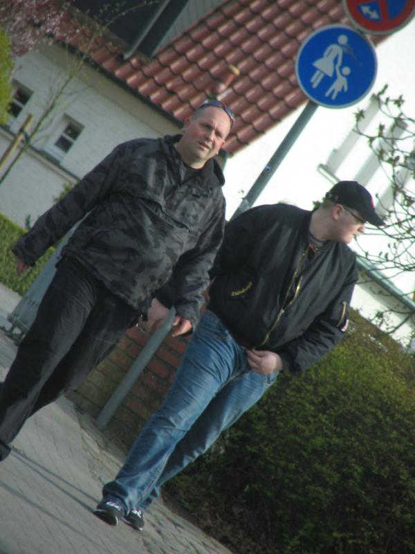 Bodo Hollenborg und Phillip K. während der Patroullie im April 2012