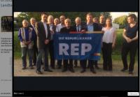 von der Homepage des REP-Landesverbands NRW: Rechts im Hintergrund ist der REP-Demo-Ordner und TDDZ-Gänger „Erik“ zu sehen. Das Foto wurde am 7. Mai 2016 nach der Aufstellung der REP-Landtagskandidat_innen erstellt.