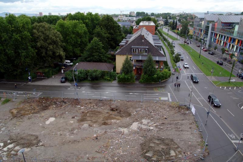 Der zerstörte Rhino-Wagenplatz