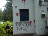 Farbe gegen Wohnhaus von AfD-Abgeordneten Thomas Jung