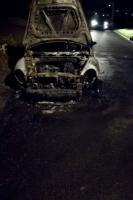 Das ausgebrannte Auto des CDU-Politikers Sven Rickert.
