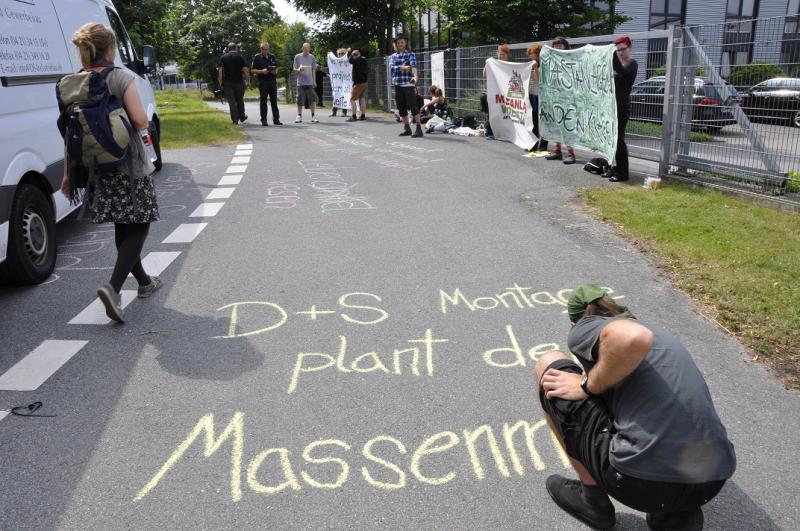 Protest bei Schlachthof-Baufirma D+S Montage GmbH 7