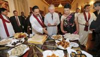 Der princeCharels feierte aber sein Geburtstag mit Kriegsverbrecher Rajapaksa Präsident von SL 
