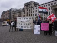 Kundgebung gegen US-Angriff auf Syrien in Berlin 10