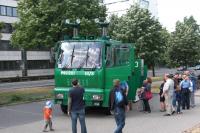 Vor der Tür durften auch die Kleinsten mal "Demonstrant_innen jagen" spielen