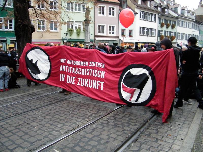 Antifaschistische Demonstration am 14. November 2009 in Freiburg