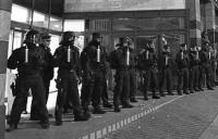 Menschenkette der Polizei vom vergangen Freitag