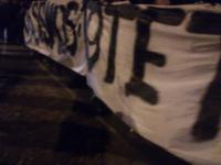 Banner in Richtung Karow mit klarer Message: "Rassismus tötet!"