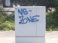 Foto 9: NS-Zone Schriftzug in Bramfeld
