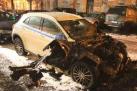 In der Scharnweber Straße brannte zunächst ein Carsharing-Auto