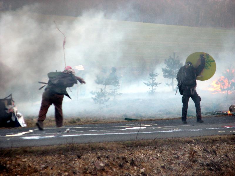 tout le monde deteste la police