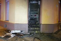 Bei zwei Brandanschlägen in Chemnitz in der Nacht zum Freitag ist beträchtlicher Sachschaden entstanden. Verletzt wurde niemand.
