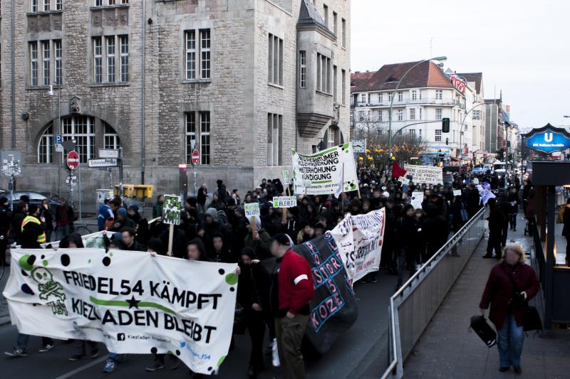 Demo: Friedel54 kämpft, Kiezladen bleibt, Foto: LRA (9)