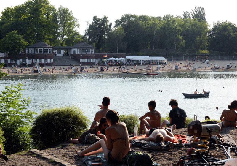 Blick von der Unglücksstelle auf das Strandbad Plötzensee