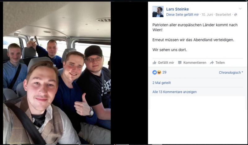 Fahrt von Anhängern der »Jungen Alternative« und der IB von Braunschweig zur Demonstration der »Identitären Bewegung« in Berlin. Vorne links: Lars Steinke. Nicht auf dem Bild zu sehen: Patrick Jäcker als Fahrer. Foto: Screenshot von Facebook.