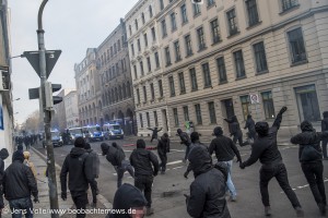 Heftige Straßenschlachten in Leipzig