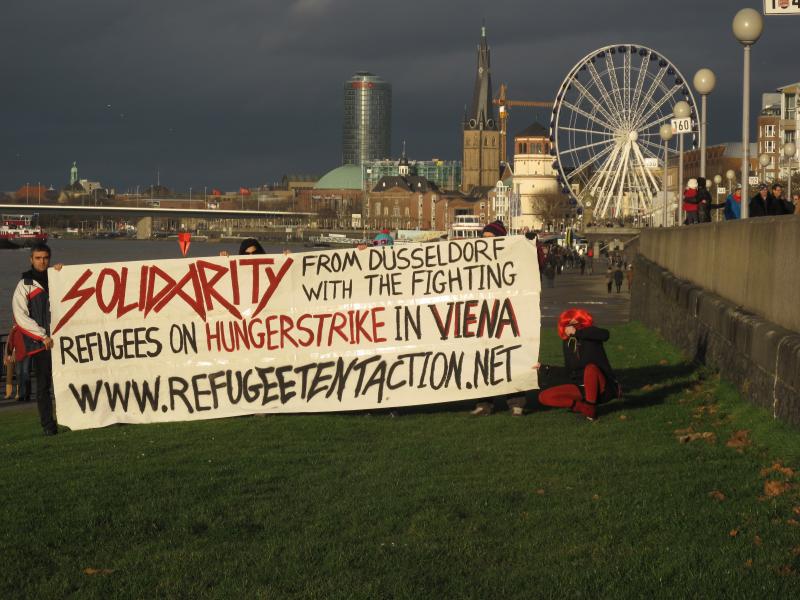 Solidarity with Refugees in Viena!