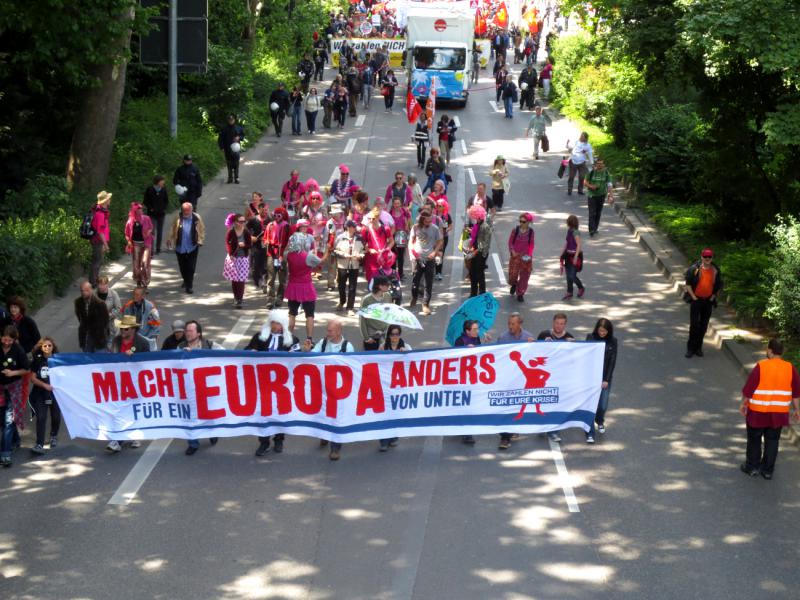 Front-Transparent der Blockupy Demo in Stuttgart 2014