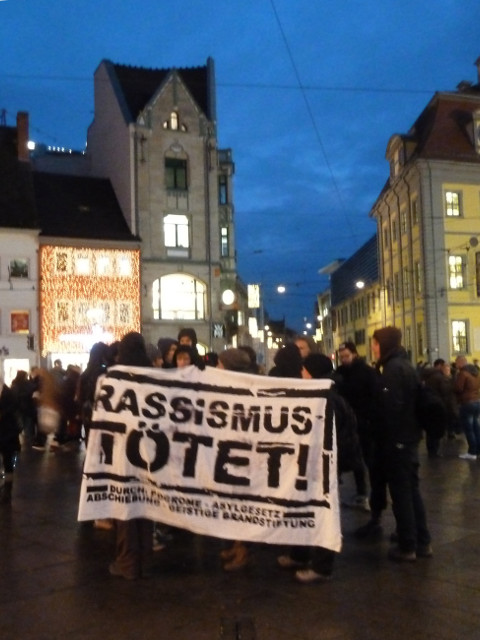 Sponti wegen Abschiebung in Erfurt am 25.11.2015 auf dem Anger