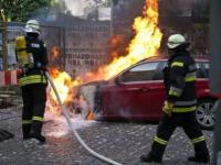 Am Sonntag (22.05.2011) brannten in Friedrichshain wieder teure Autos. Foto: Steffen Tzscheuschner
