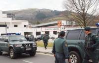 Schwer bewaffnete Guardia Civil sperrte vor sieben Jahren das Umfeld um die Redaktion ab.