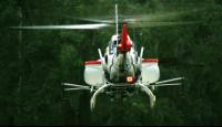 Mit Drohnen des Typs Yamaha Rmax soll "Spezial-Polymerschaumstoff" versprüht werden, der auf der Windschutzscheibe verhärtet und Fahrzeuglenker zum Halten zwingen soll. Bild: Yamaha Rmax