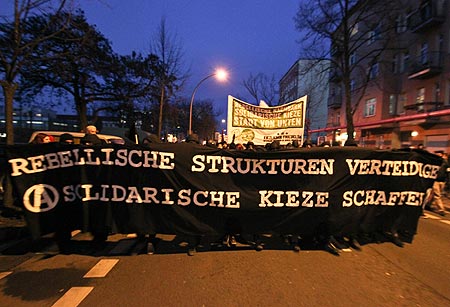 Rebellische Strukturen verteidigen - solidarische Kieze schaffen