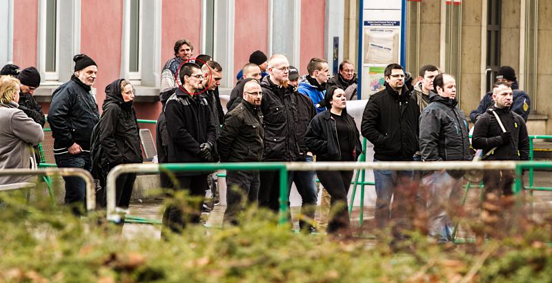 Der markierte von Bild 1 auf NPD Demo am 28.2.2015 in Singen