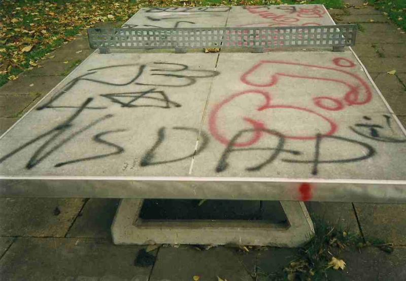 Spielplatz Schmechtigwiese Ende der 90ziger Jahre (Foto: Azzoncao)