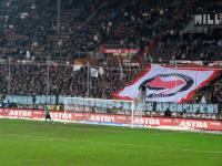 Zaunfahne beim letzten Heimspiel von St Pauli