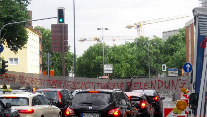 Kurze Blockade vor der DEG