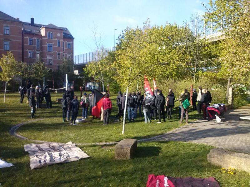 Demo 28.04.2016 Einweihung der Gedenktafel und Schweigeminute