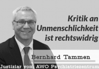 Aufkleber. Bernhard Tammen. Justiziar vom AWO Psychiatriezentrum. "Kritik an Unmenschlichkeit ist rechtswidrig". 