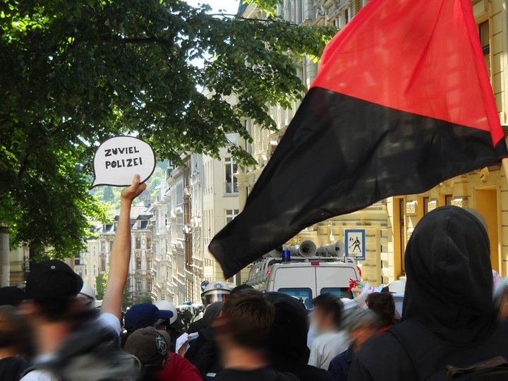 25. Autonome 1-Mai-Demo in Wuppertal