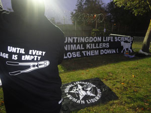 Huntingdon 05.11.2011 weitere Fotos von der Demo: https://linksunten.indymedia.org/de/node/50755